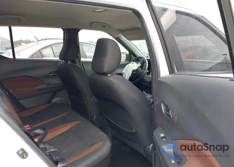2019 Nissan Kicks Sr from USA, damaged, VIN 3N1CP5CU5KL542742